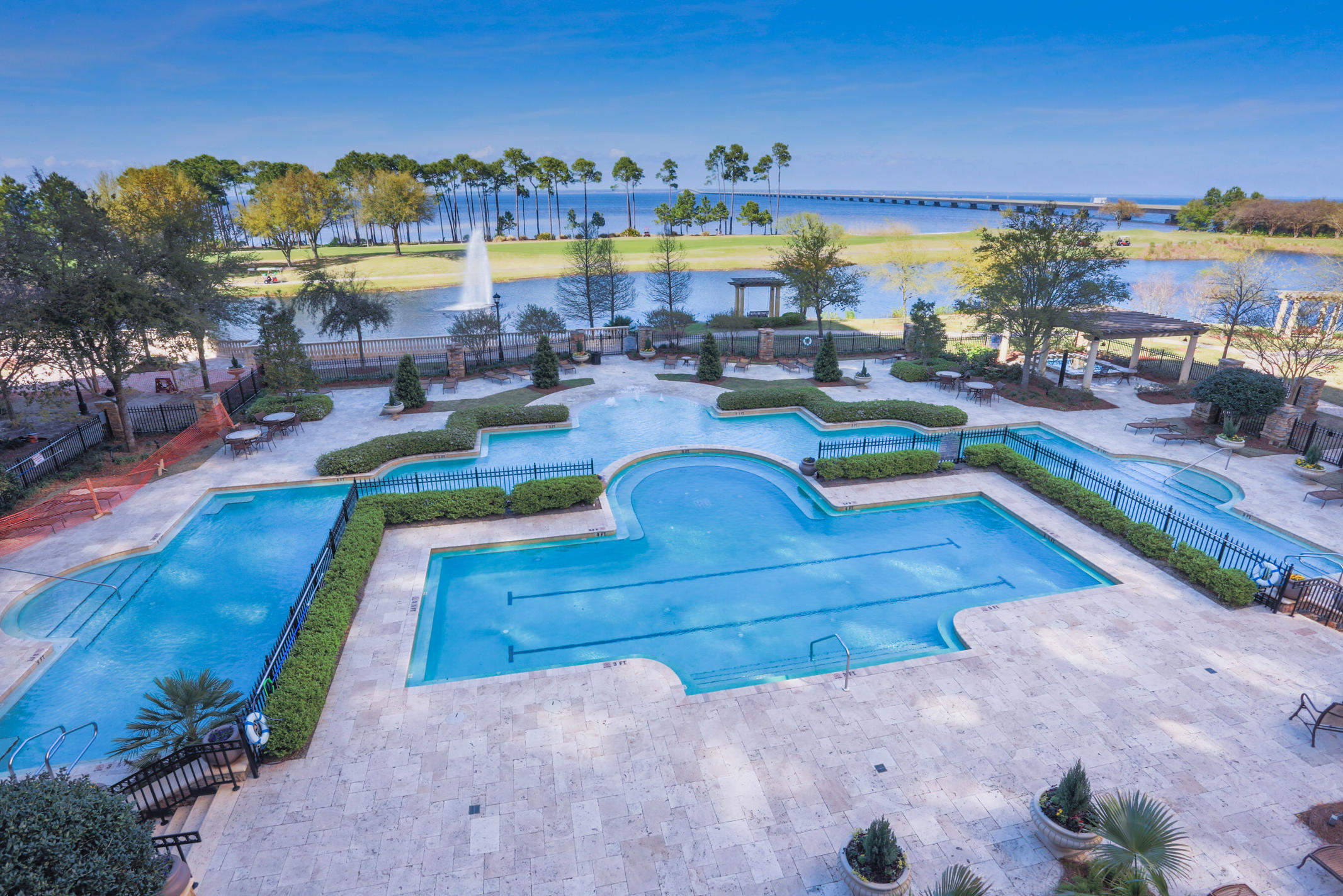 ONE WATER PLACE - Residential