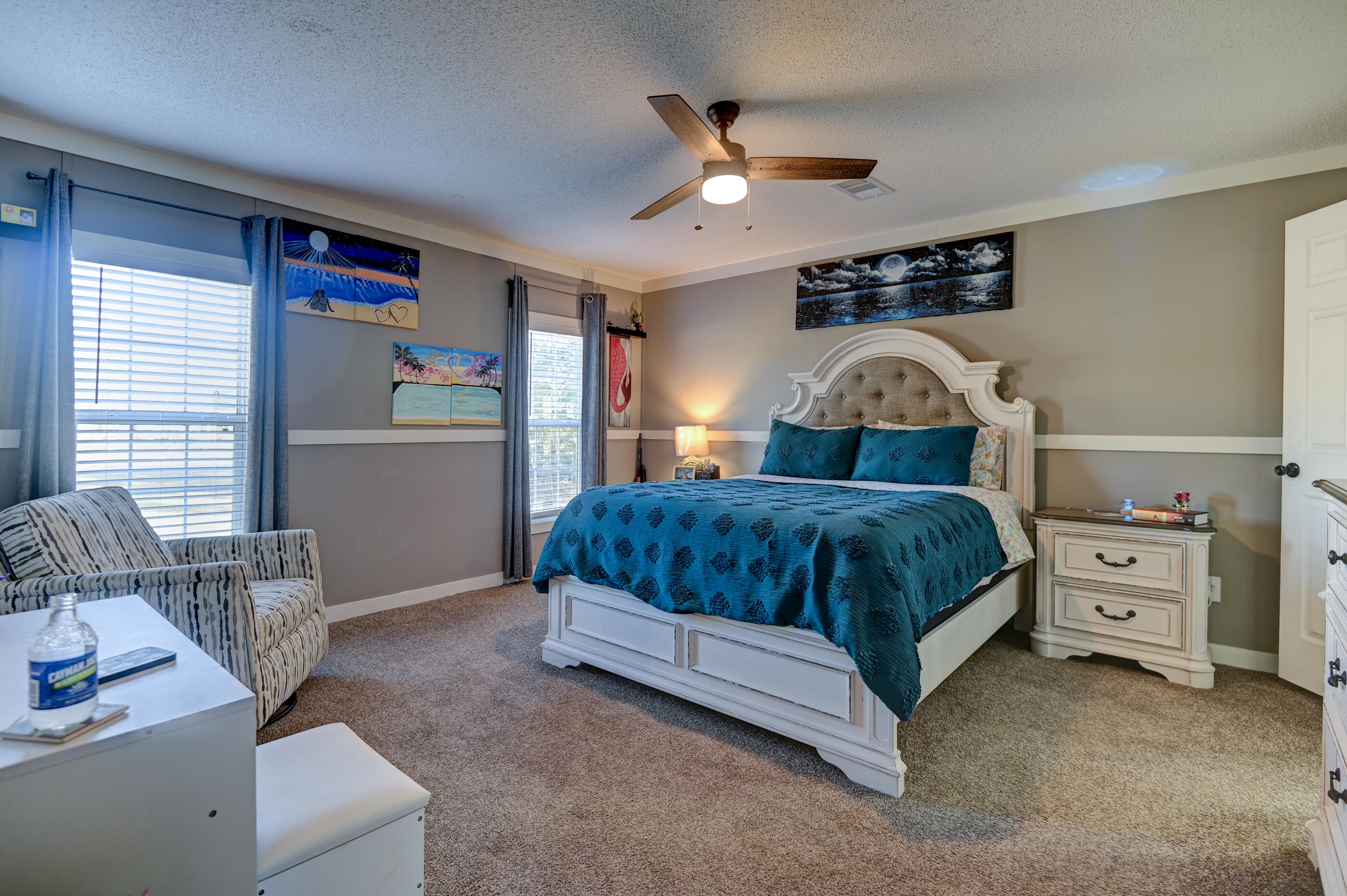 WOLFORD ACRES - Residential