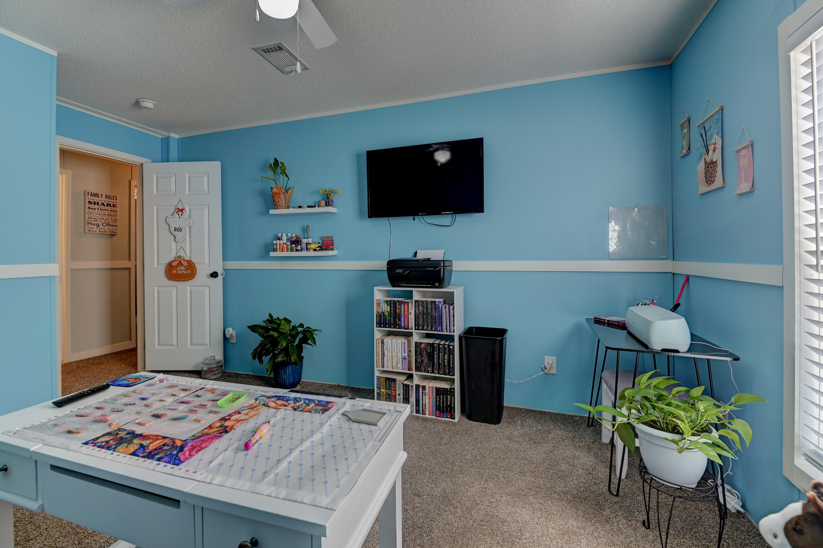 WOLFORD ACRES - Residential