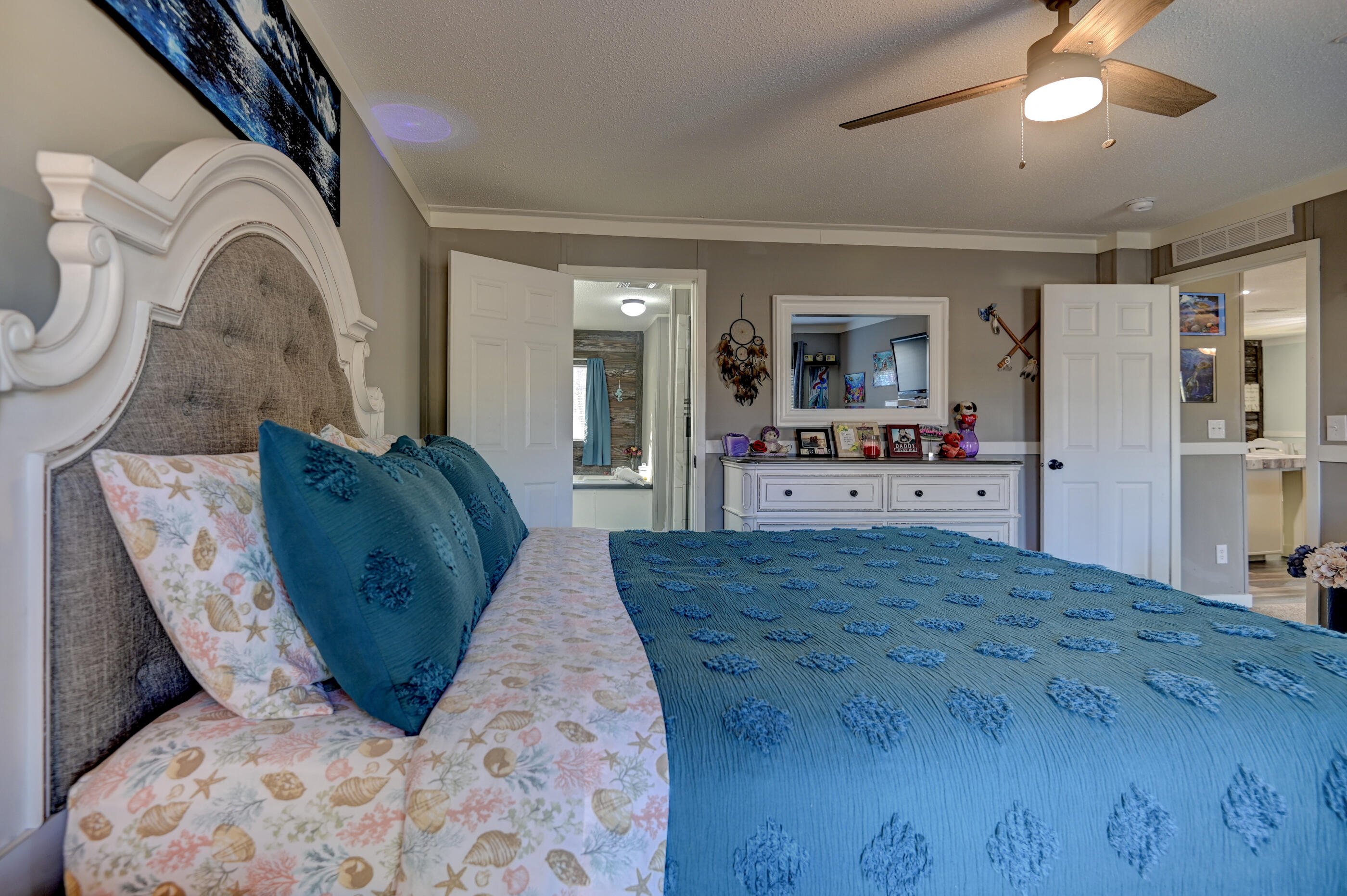 WOLFORD ACRES - Residential