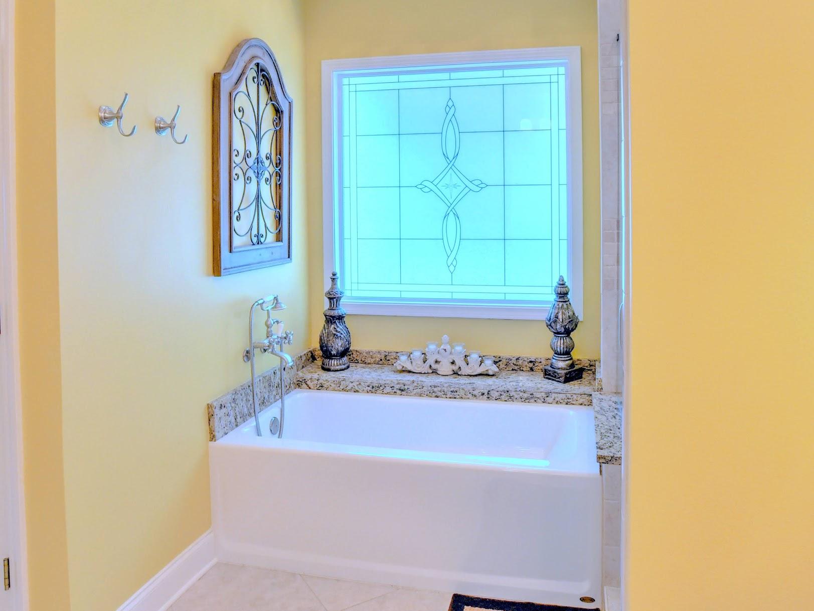 EMERALD LAKES PH 2 - Residential