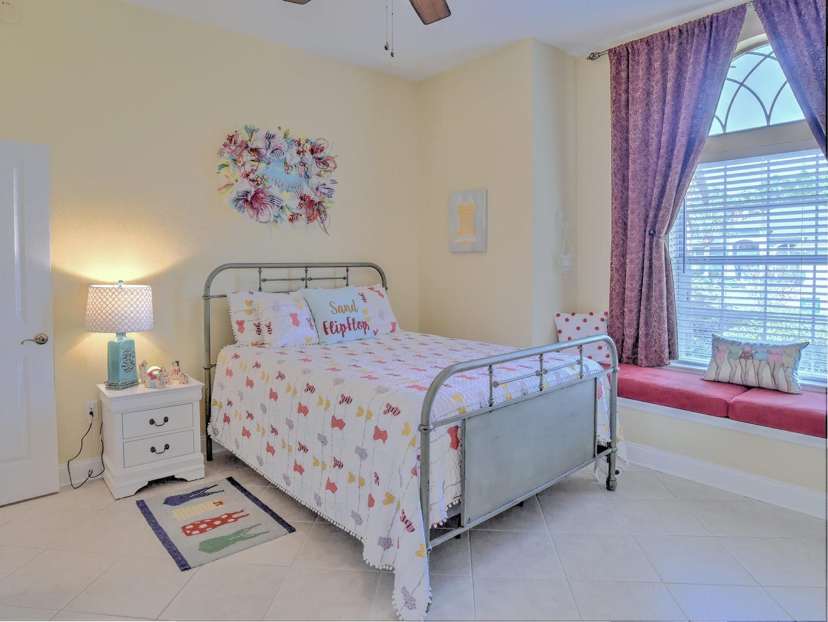 EMERALD LAKES PH 2 - Residential