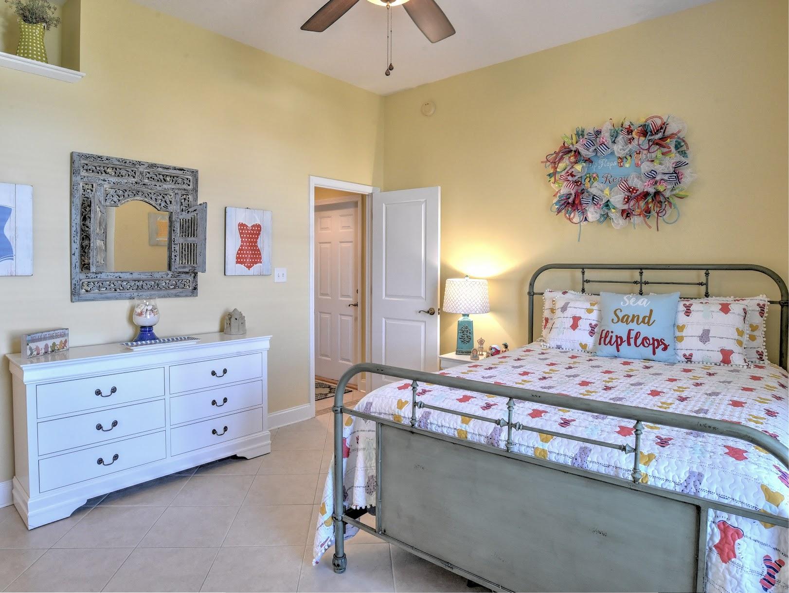 EMERALD LAKES PH 2 - Residential