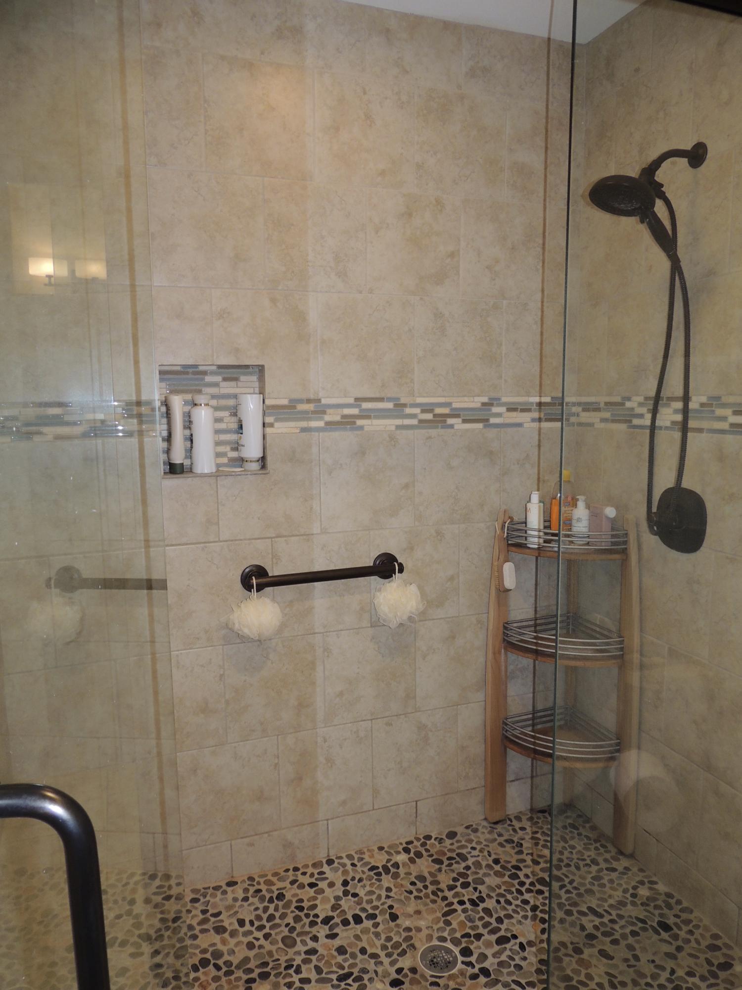 GLENEAGLES GREEN BLUEWATER BAY - Residential