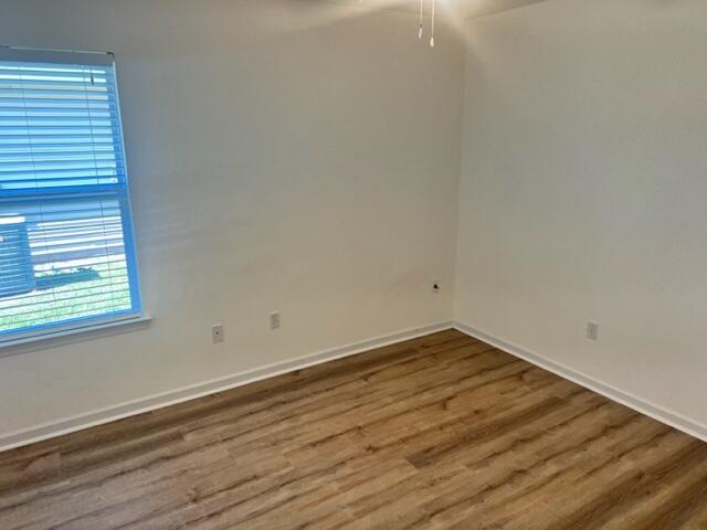 PORT DIXIE - Residential Lease