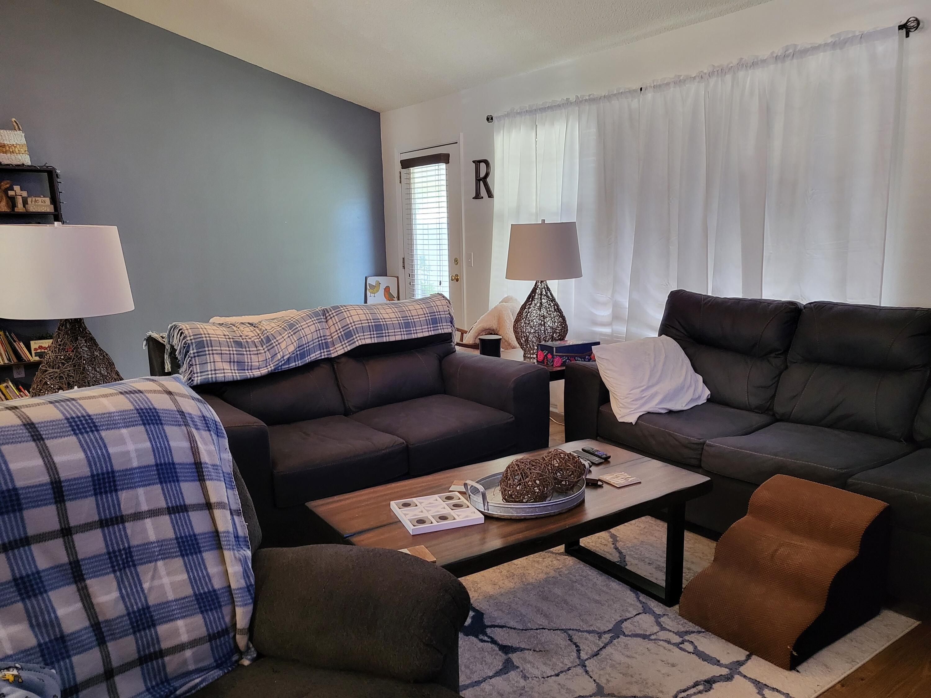 SUNDIAL ESTATES PH 1 - Residential