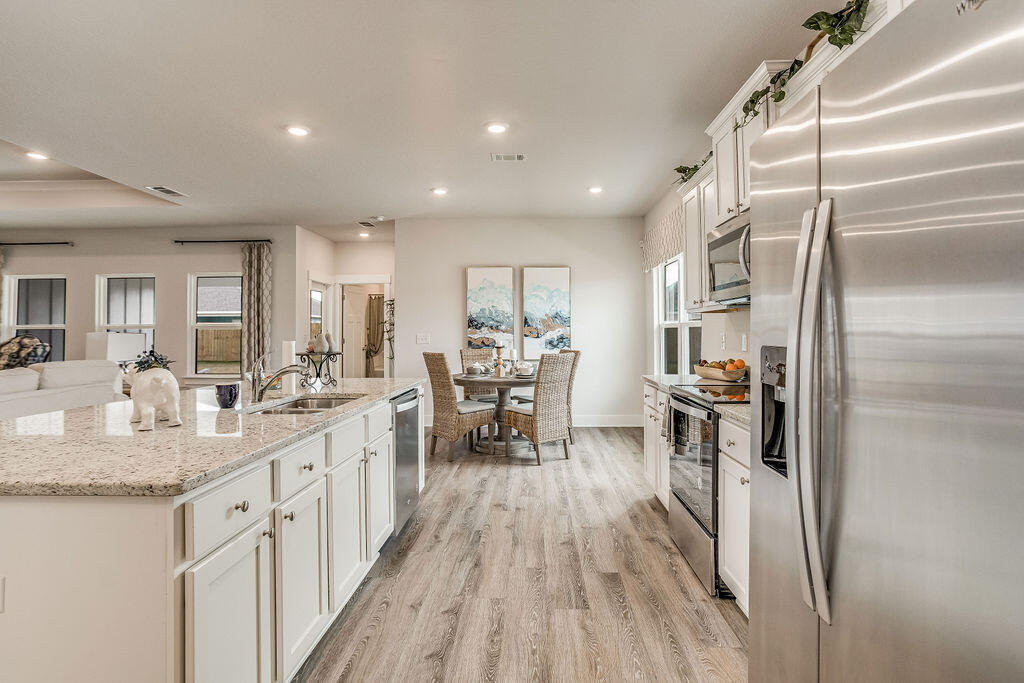 HILLWOOD ESTATES PH 1 - Residential