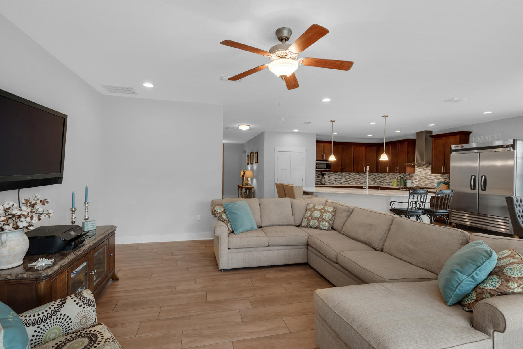 WILD HERON - Residential