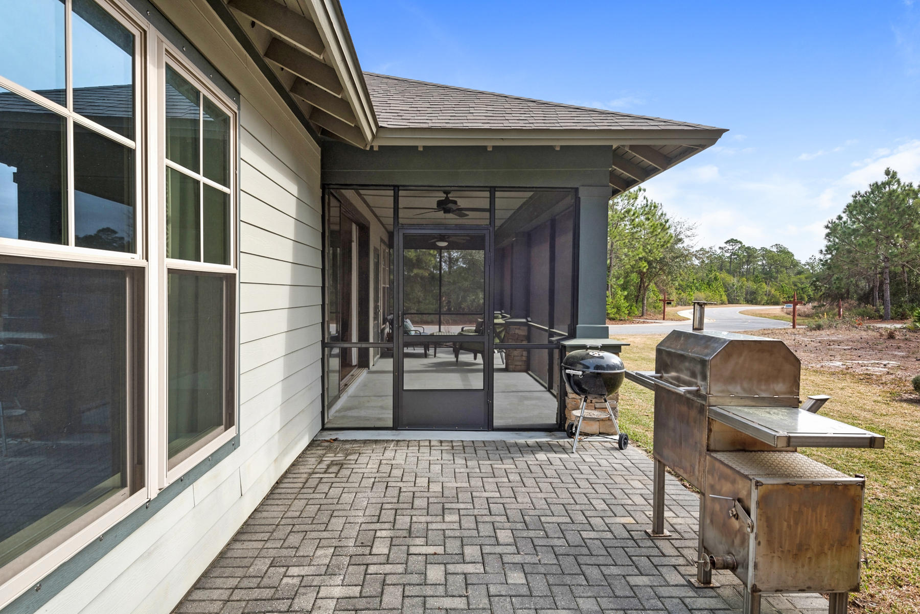 WILD HERON - Residential