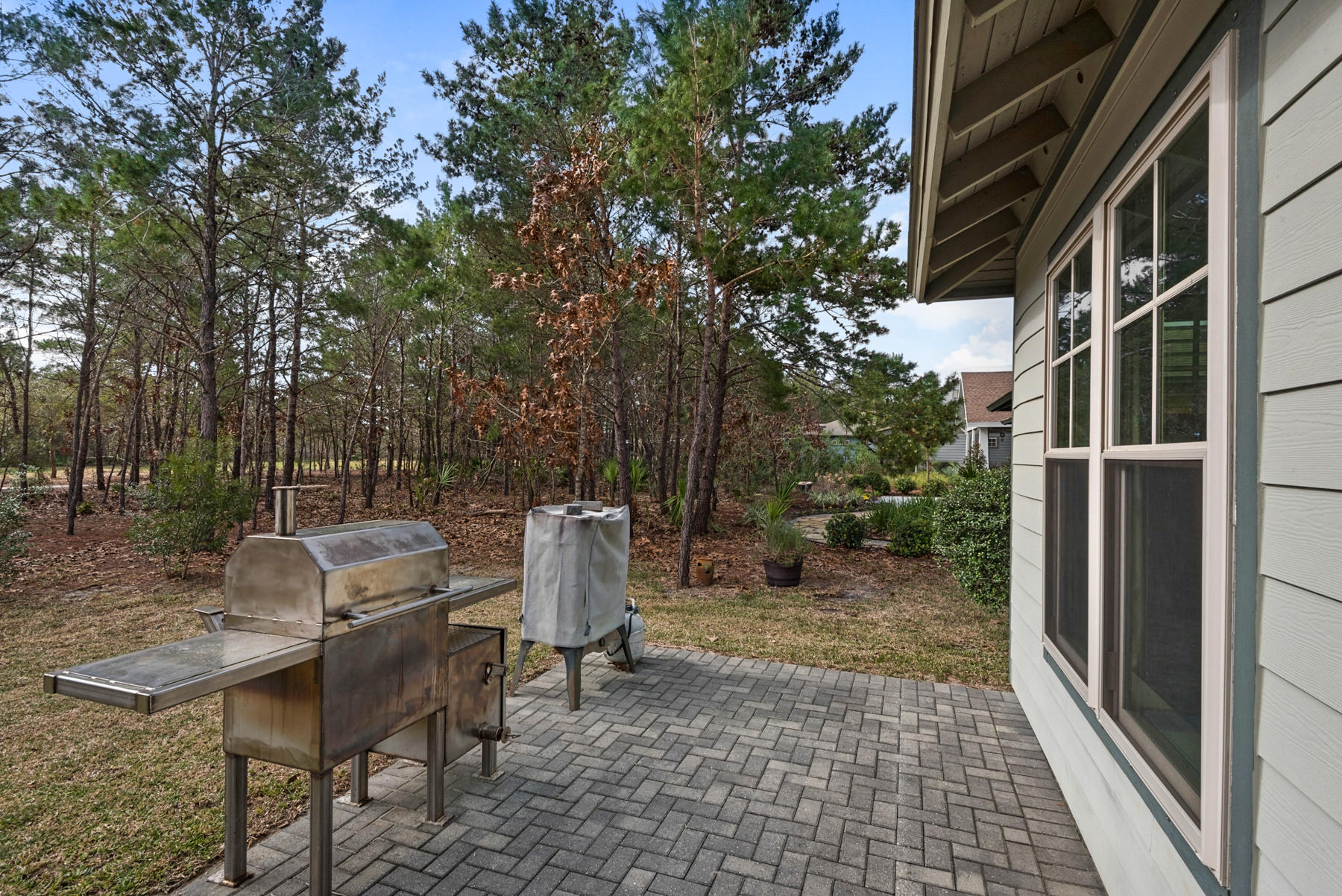 WILD HERON - Residential