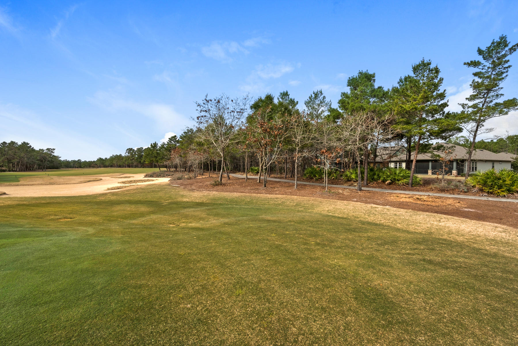 WILD HERON - Residential