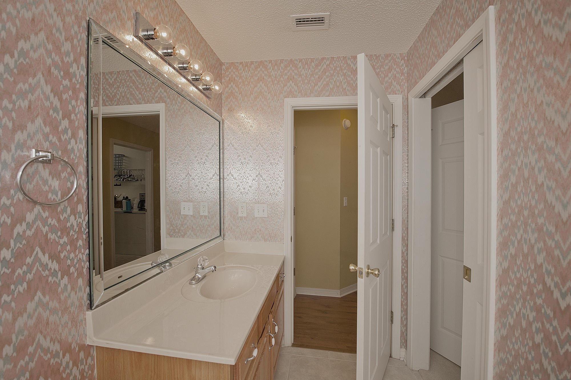 COLONY RIDGE PH I - Residential