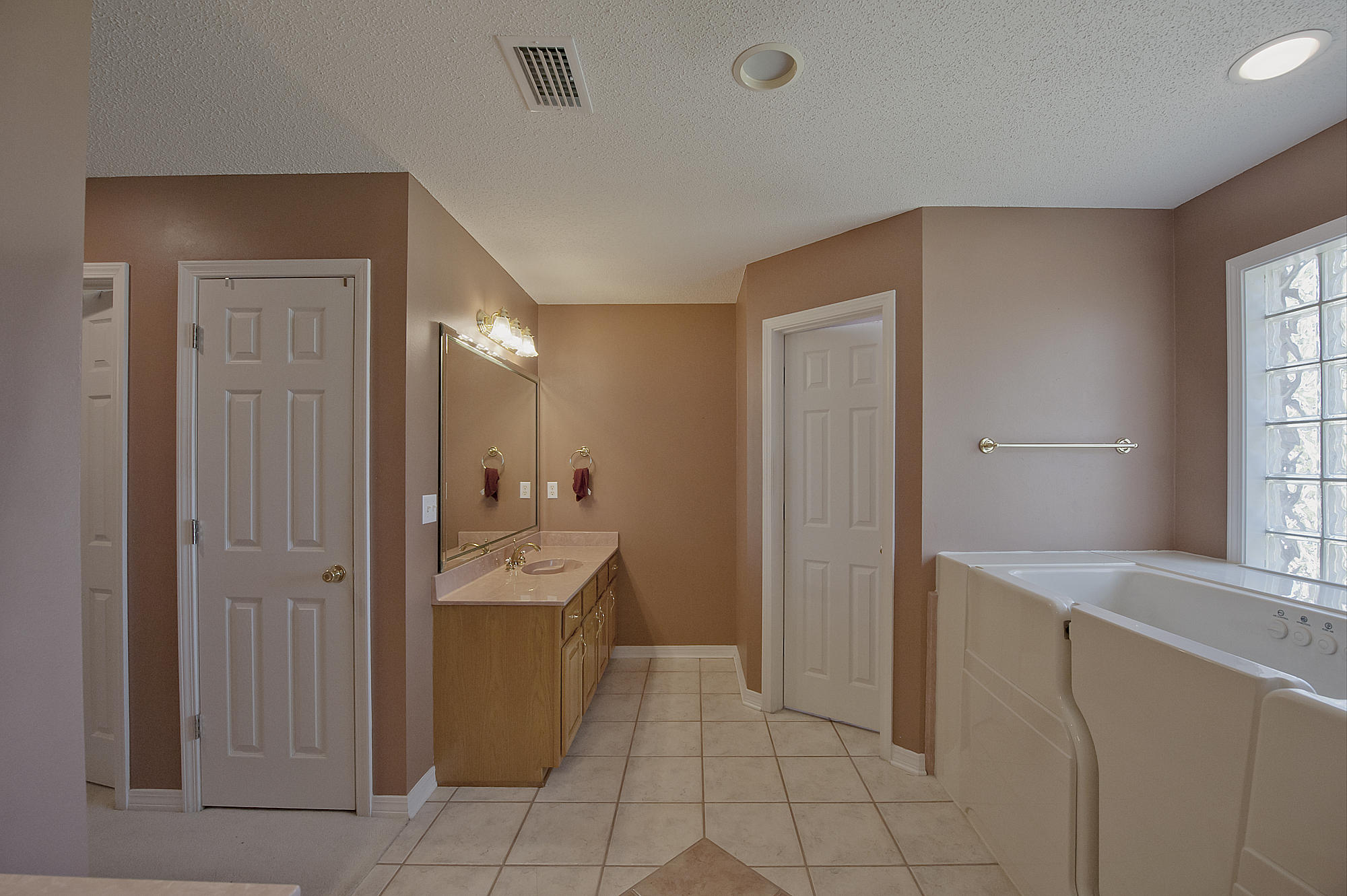 COLONY RIDGE PH I - Residential