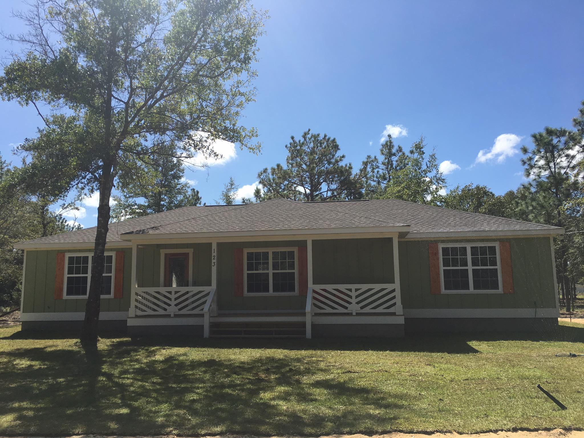 OAKWOOD LAKES ESTATES - Residential