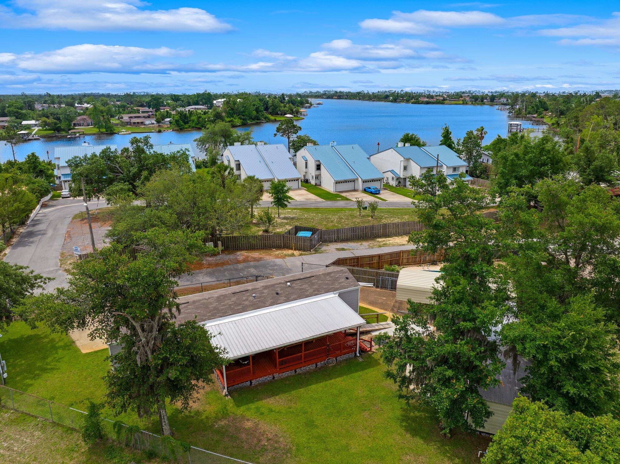 NO RECORDED SUBDIVISION - Residential