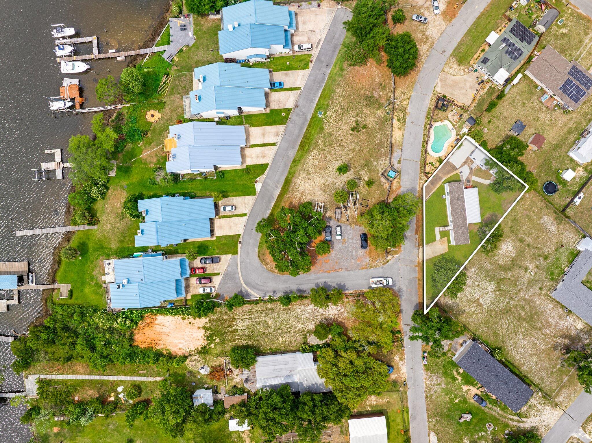 NO RECORDED SUBDIVISION - Residential