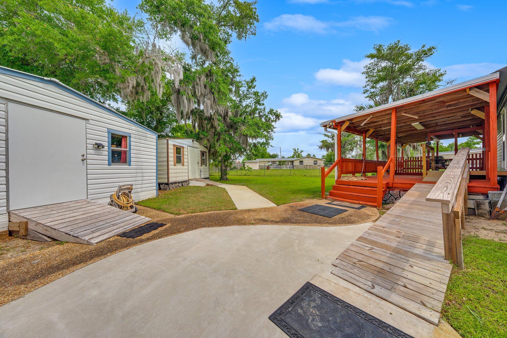 NO RECORDED SUBDIVISION - Residential