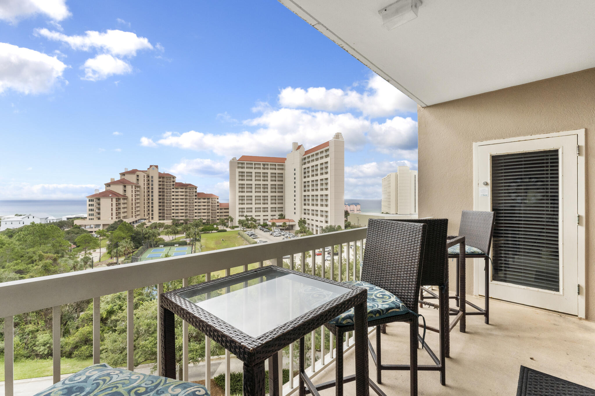 SUMMIT AT TOPS'L (THE) - Residential