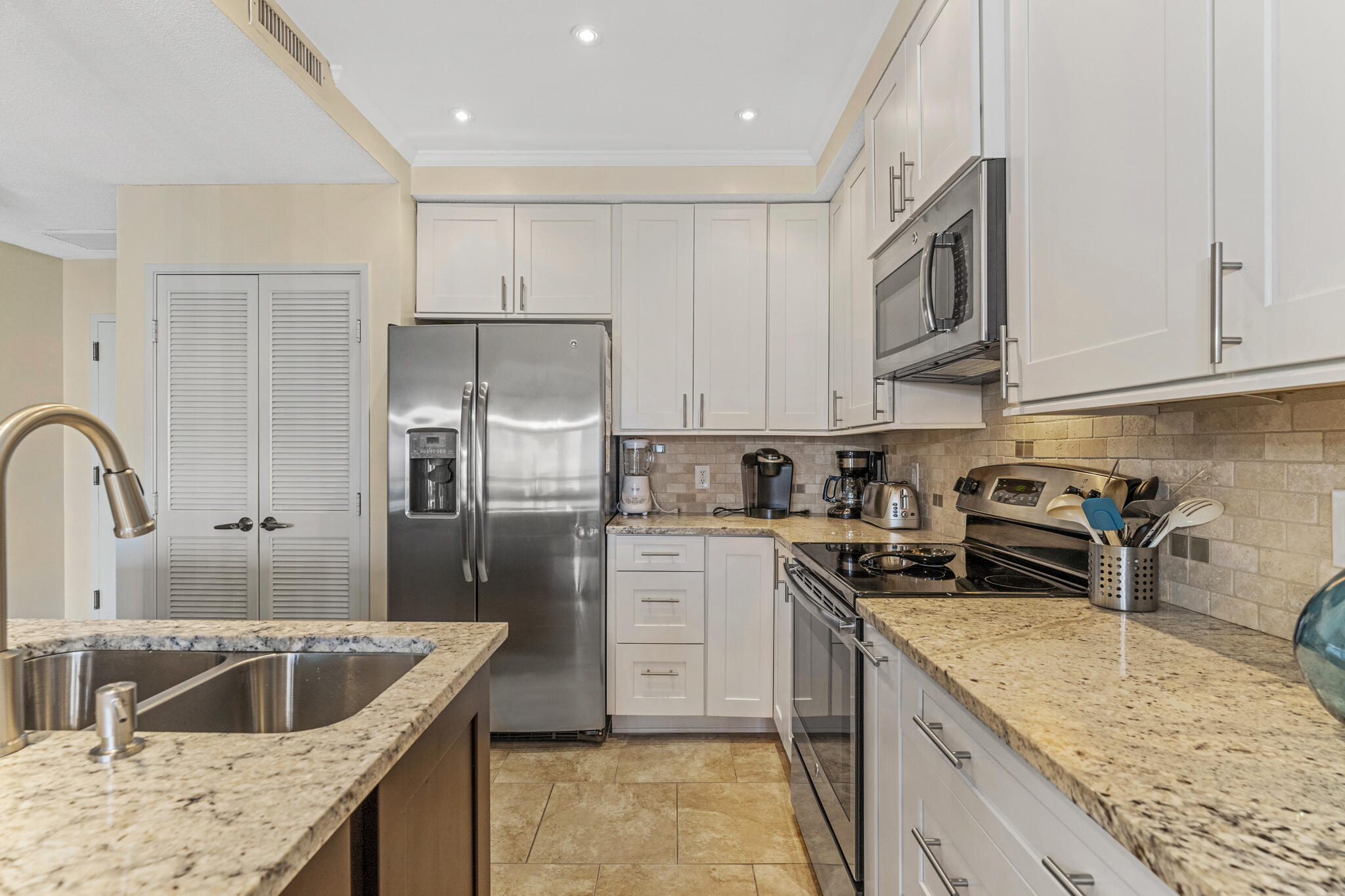 SUMMIT AT TOPS'L (THE) - Residential