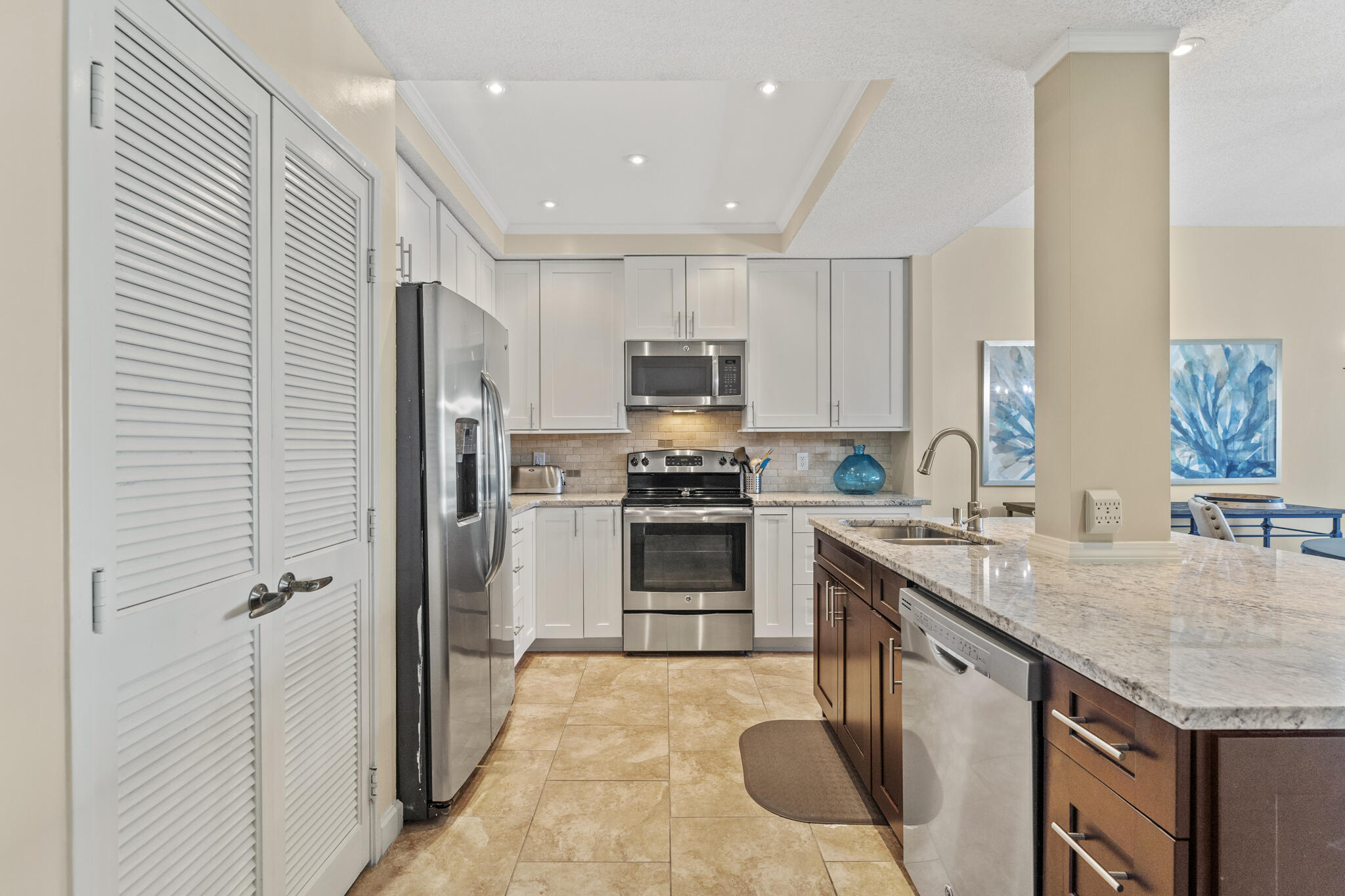 SUMMIT AT TOPS'L (THE) - Residential