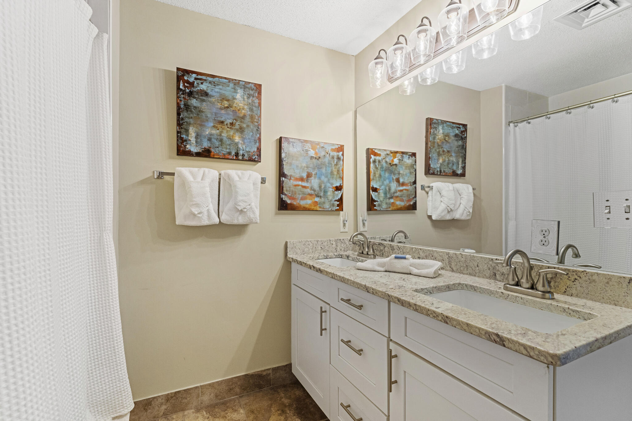 SUMMIT AT TOPS'L (THE) - Residential