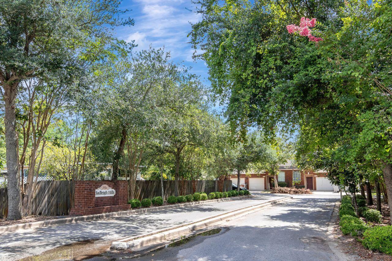 HADLEIGH HILLS TOWNHOMES - Residential