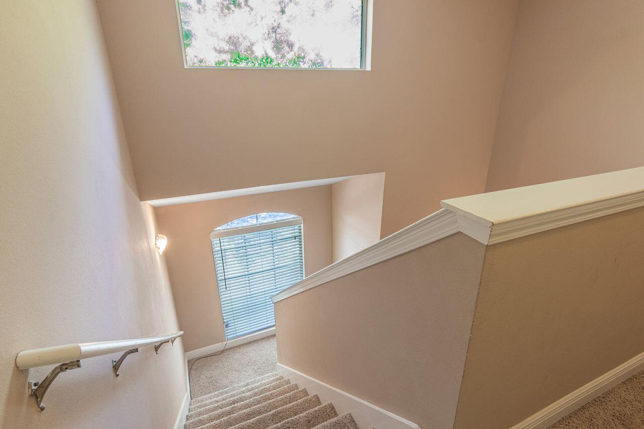 HADLEIGH HILLS TOWNHOMES - Residential