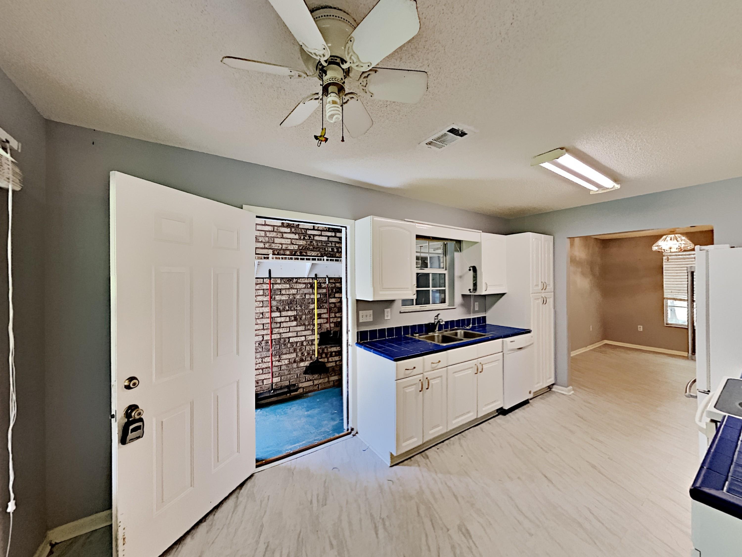 NORTH SUPERGROUP - Residential