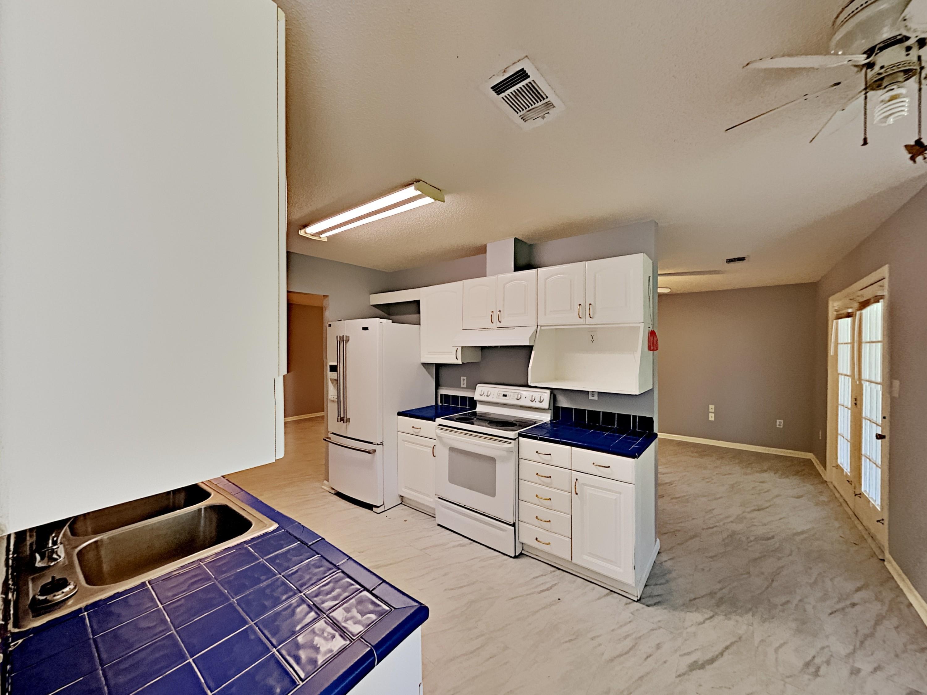 NORTH SUPERGROUP - Residential