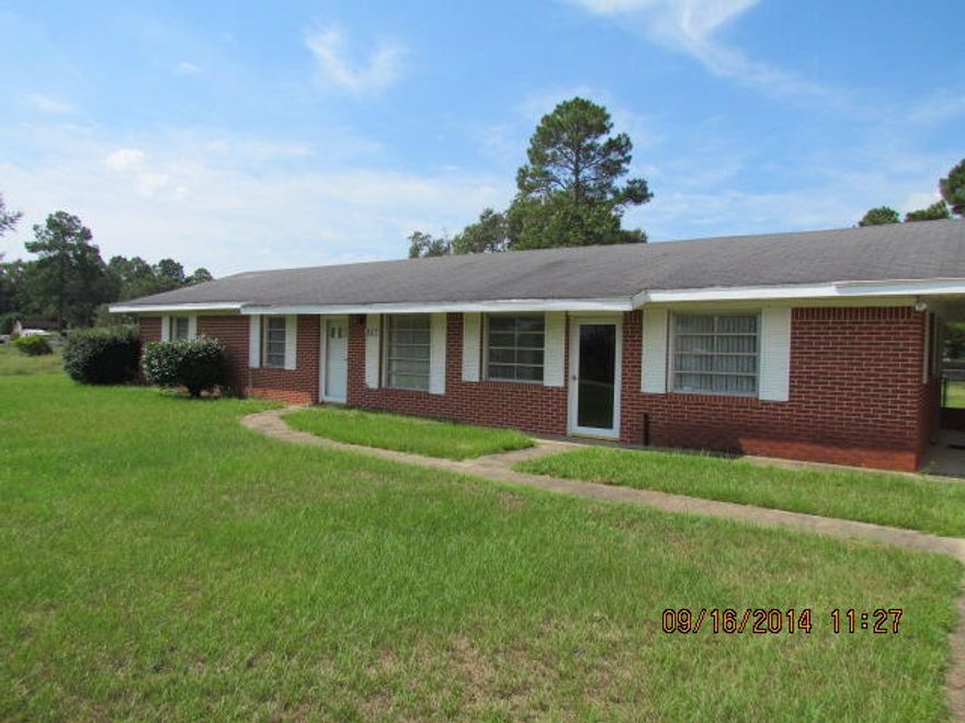 One Acre level lot with a 4 bedroom, 2 bath house in Paxton on Adams Street! The house appears to have been very well maintained. This is a split level floor plan since three of the bedrooms are on the left side of the house and the master is located on the right side. There is an added room on the back of the house that was used as a laundry room. The yard also has a shed. The property is being sold 'as is'. Buyer to verify all pertinent information as to satisfy themselves. Property was built prior to 1978 and lead based paint potentially exists.