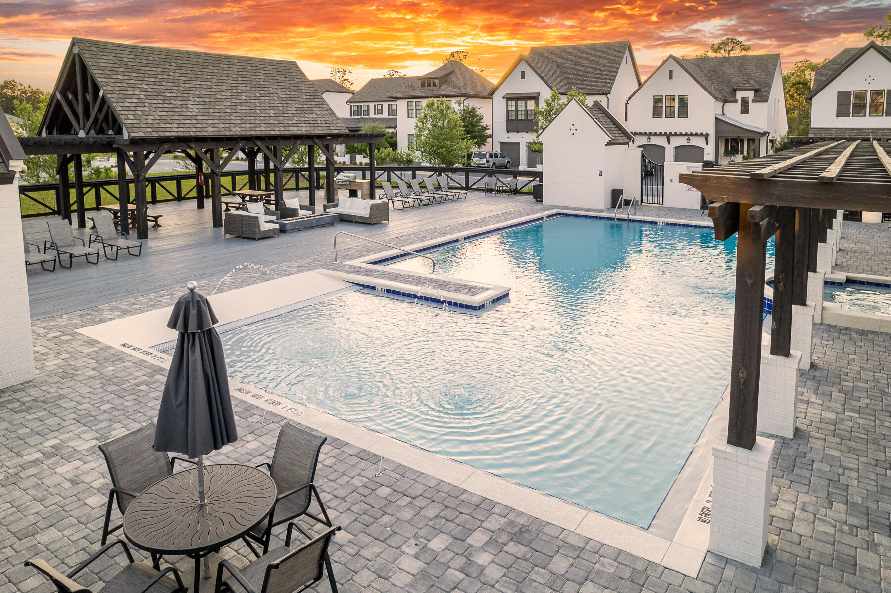 Ridgewalk - Residential