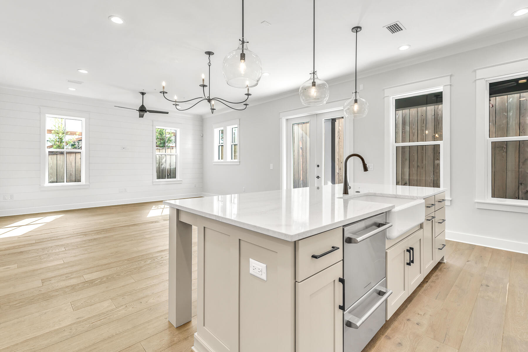Ridgewalk - Residential