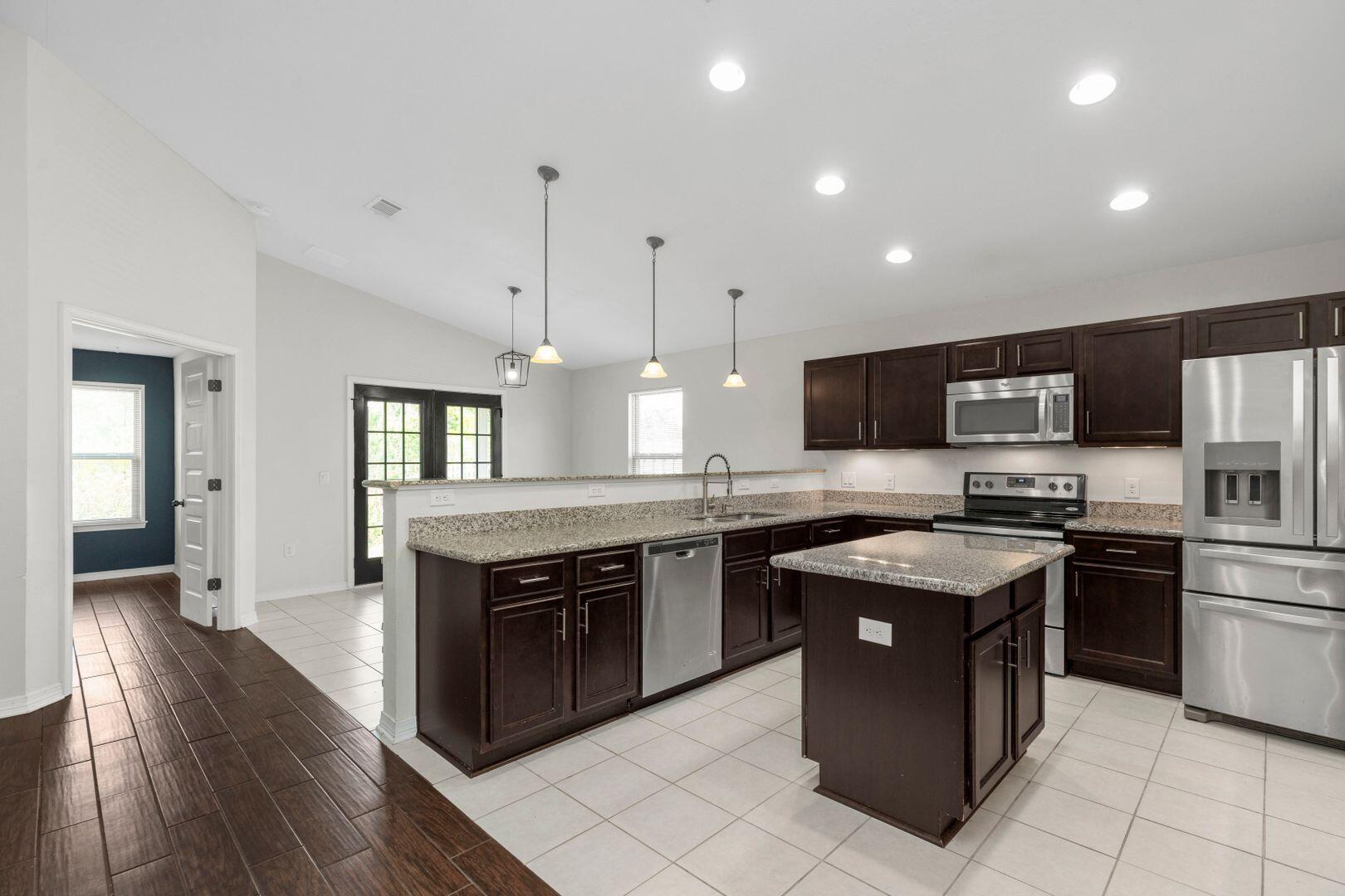 DUNCAN RIDGE FIRST ADDITION - Residential Lease