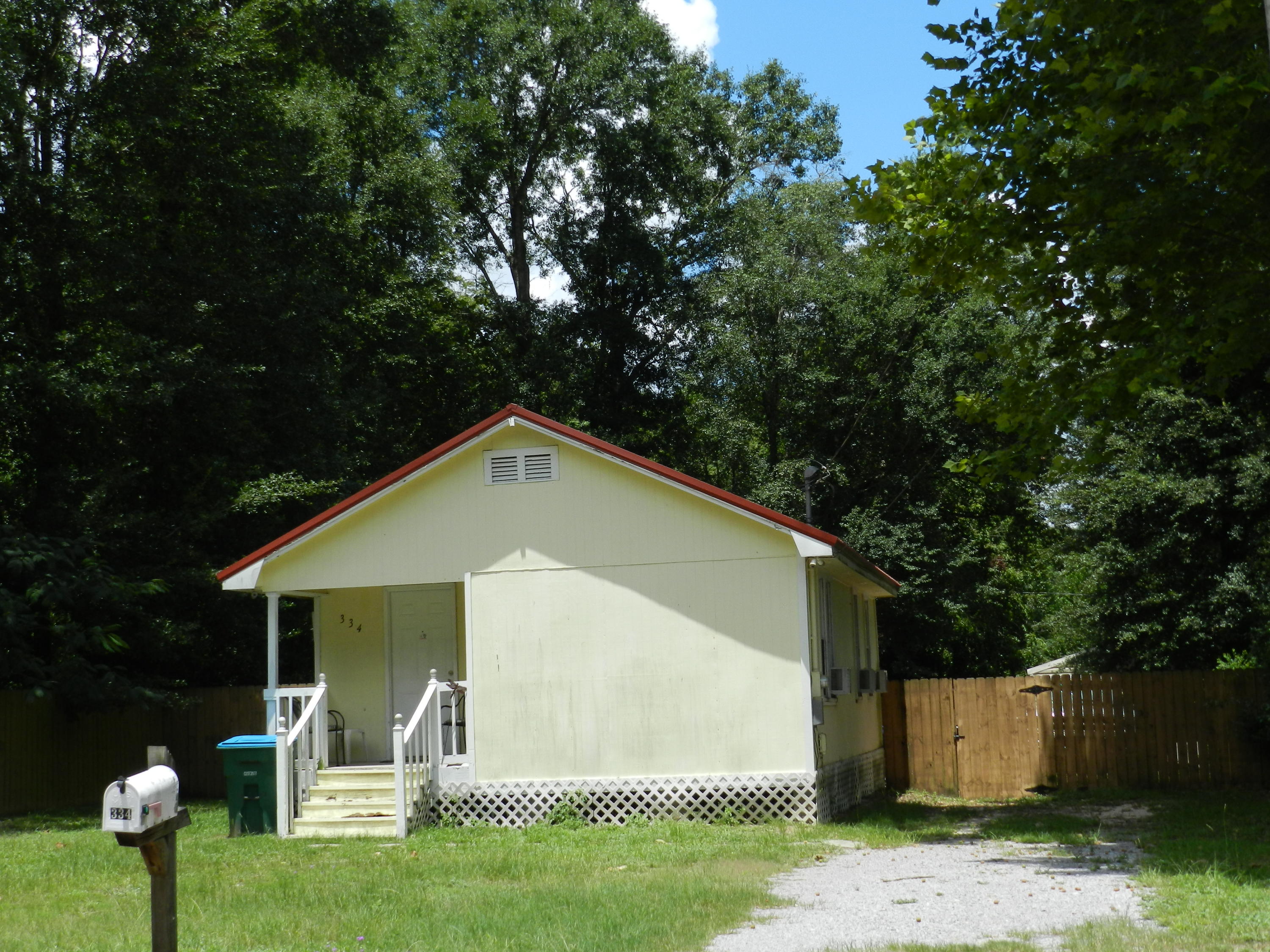 CRESTVIEW - Residential