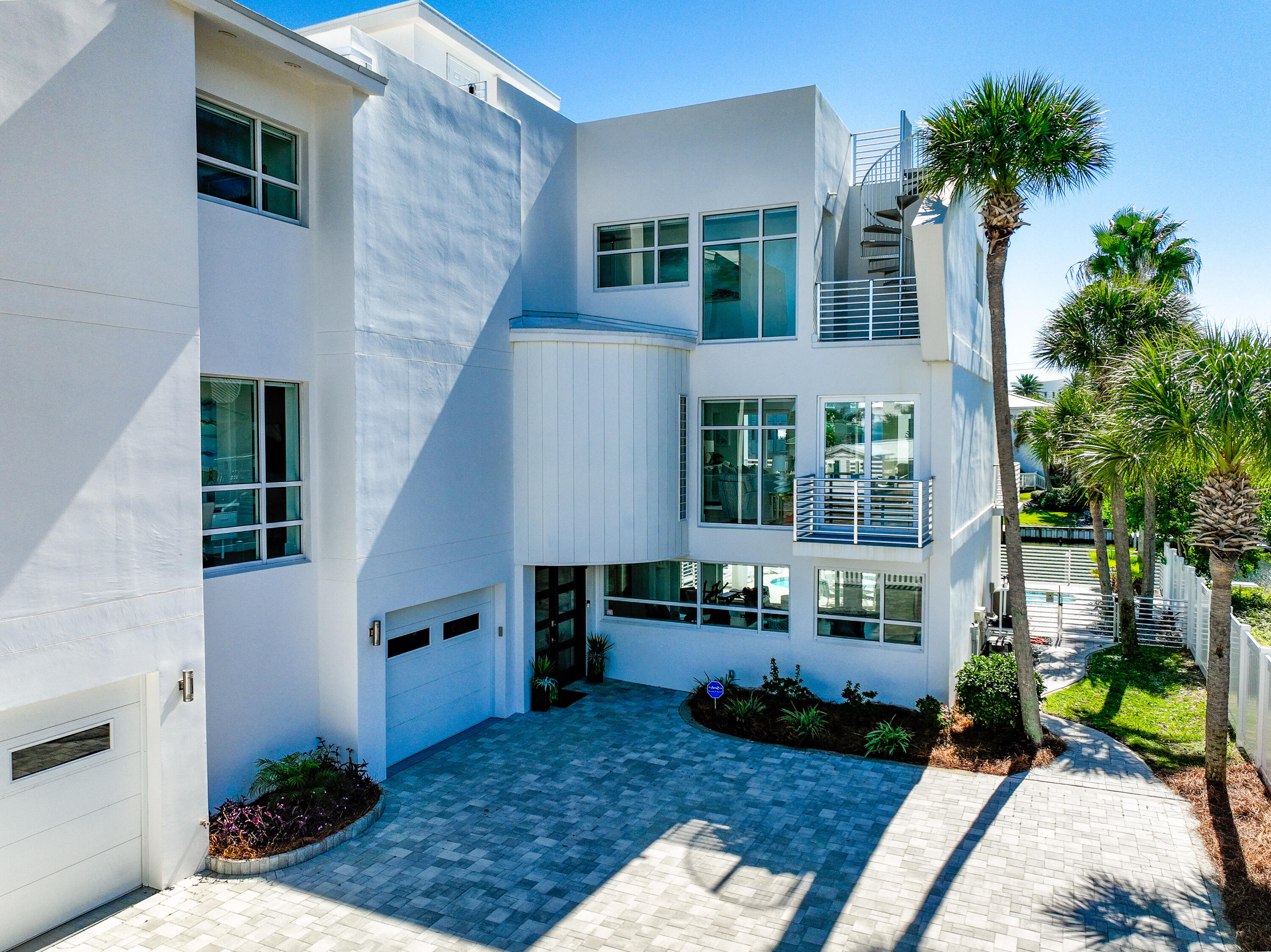 HOLIDAY ISLE - Residential