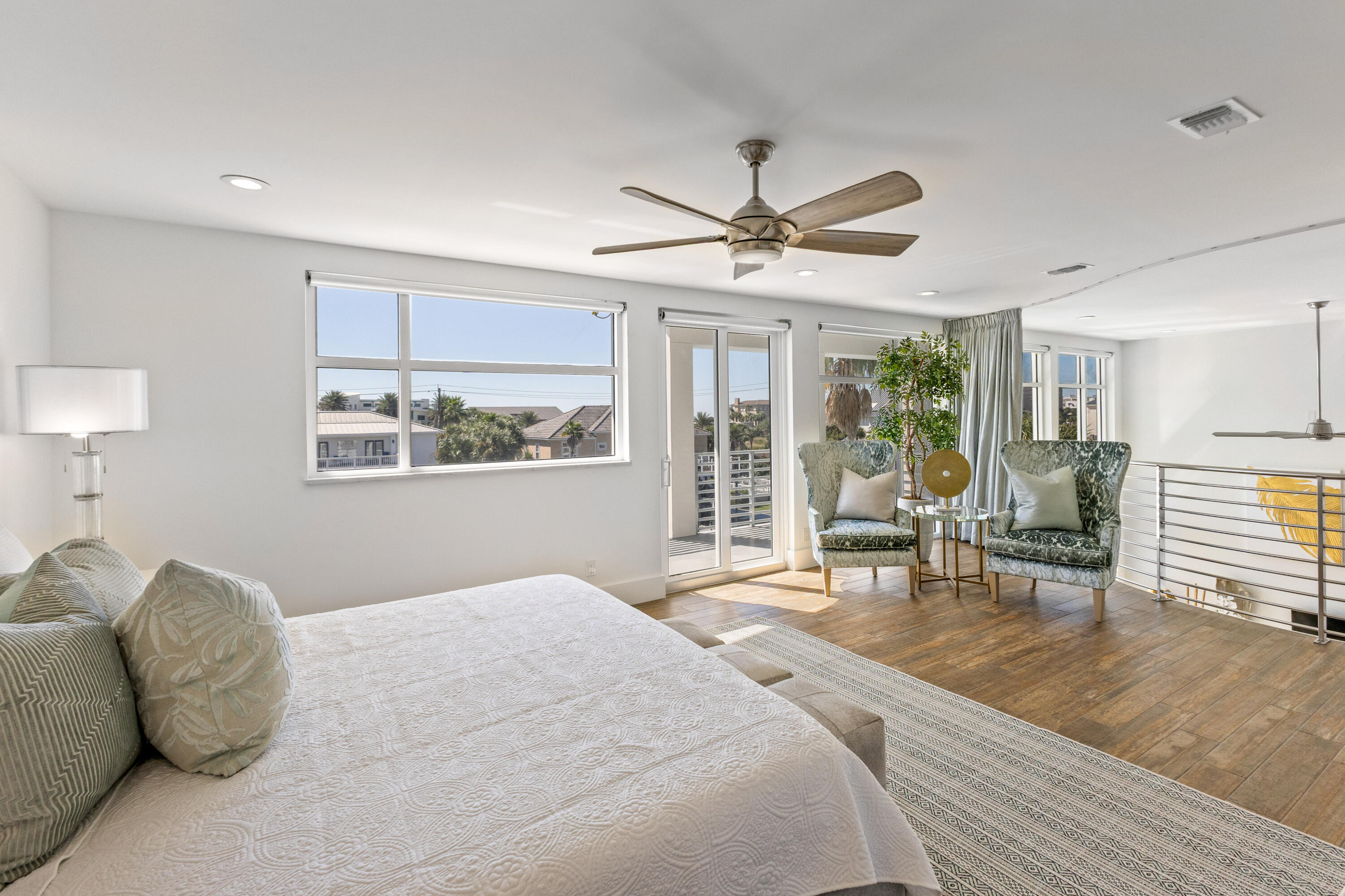 HOLIDAY ISLE - Residential