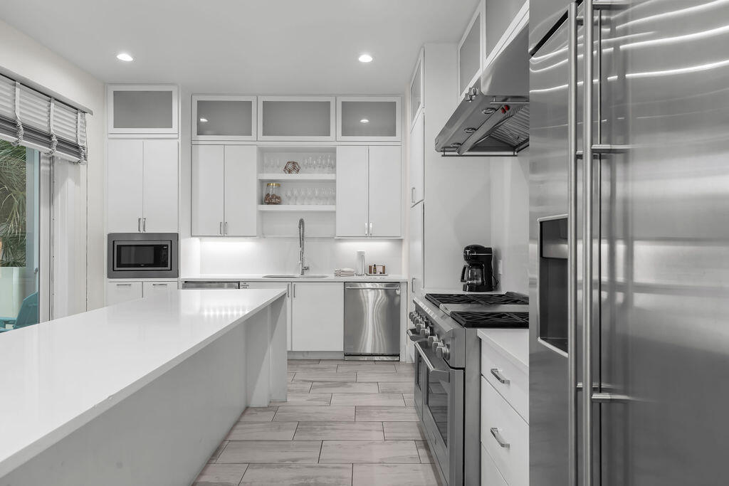 DESTINY BY THE SEA - Residential