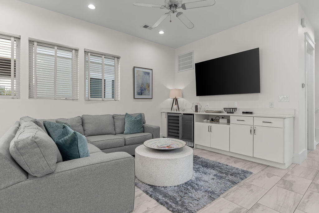 DESTINY BY THE SEA - Residential