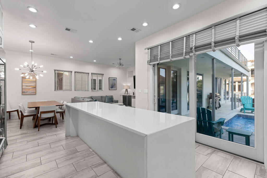 DESTINY BY THE SEA - Residential