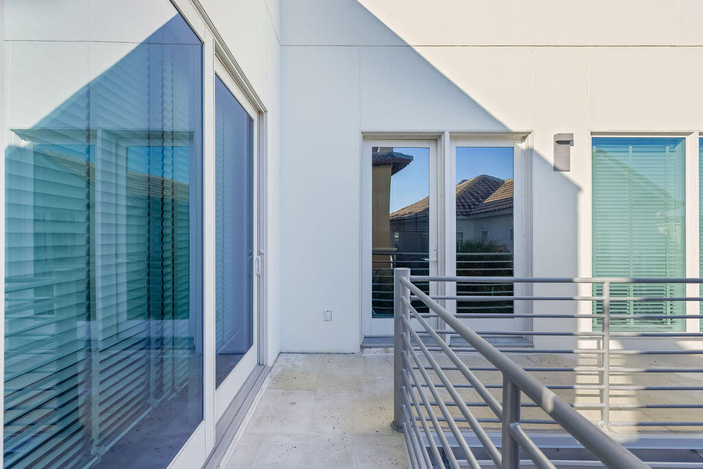 DESTINY BY THE SEA - Residential