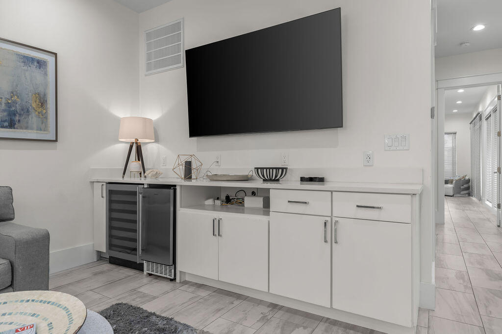 DESTINY BY THE SEA - Residential