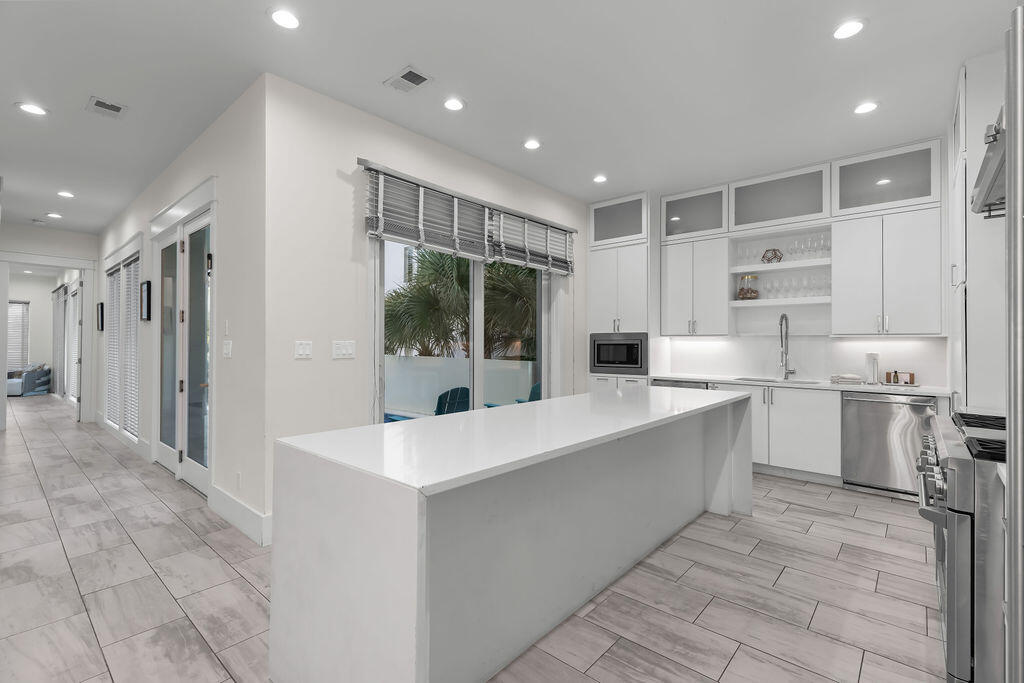 DESTINY BY THE SEA - Residential