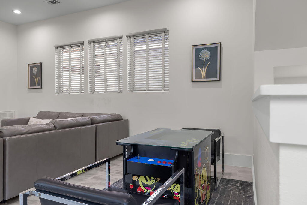 DESTINY BY THE SEA - Residential