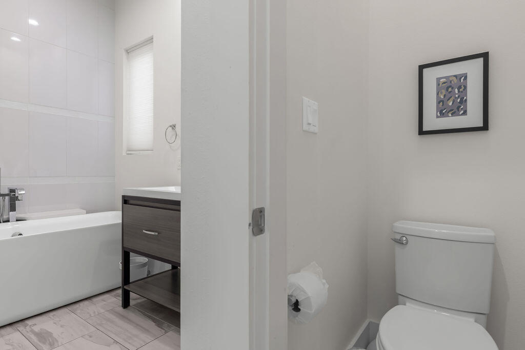 DESTINY BY THE SEA - Residential