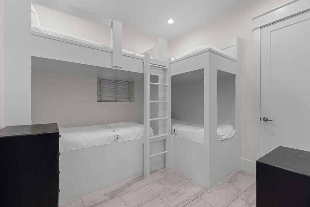 DESTINY BY THE SEA - Residential