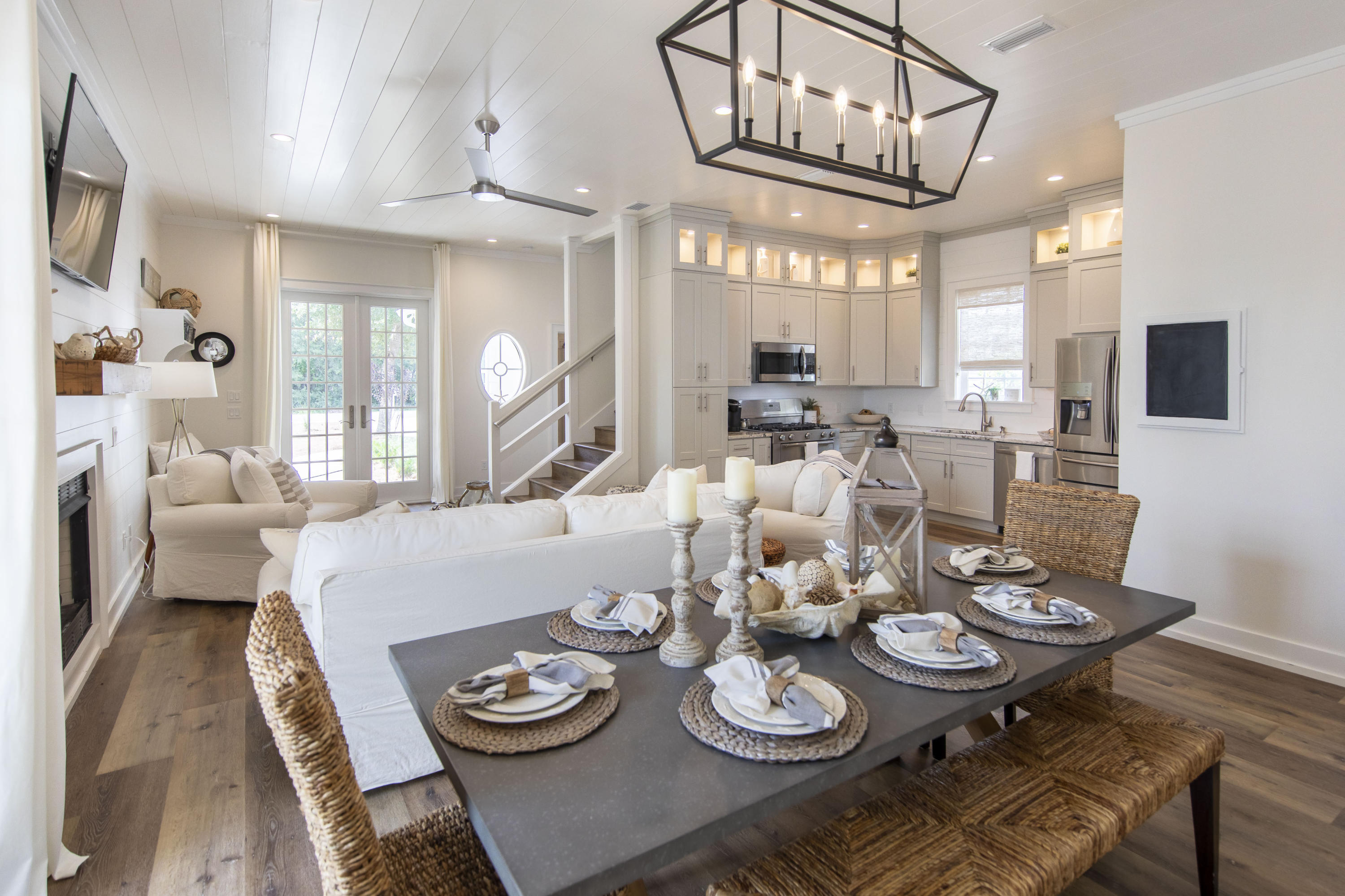 WHITES GULFVIEW ESTATES 2ND ADDN - Residential