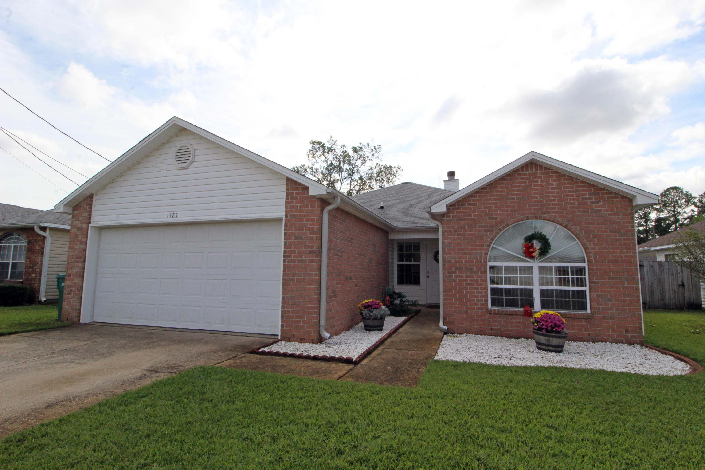 SOUTHERN PINES - Residential