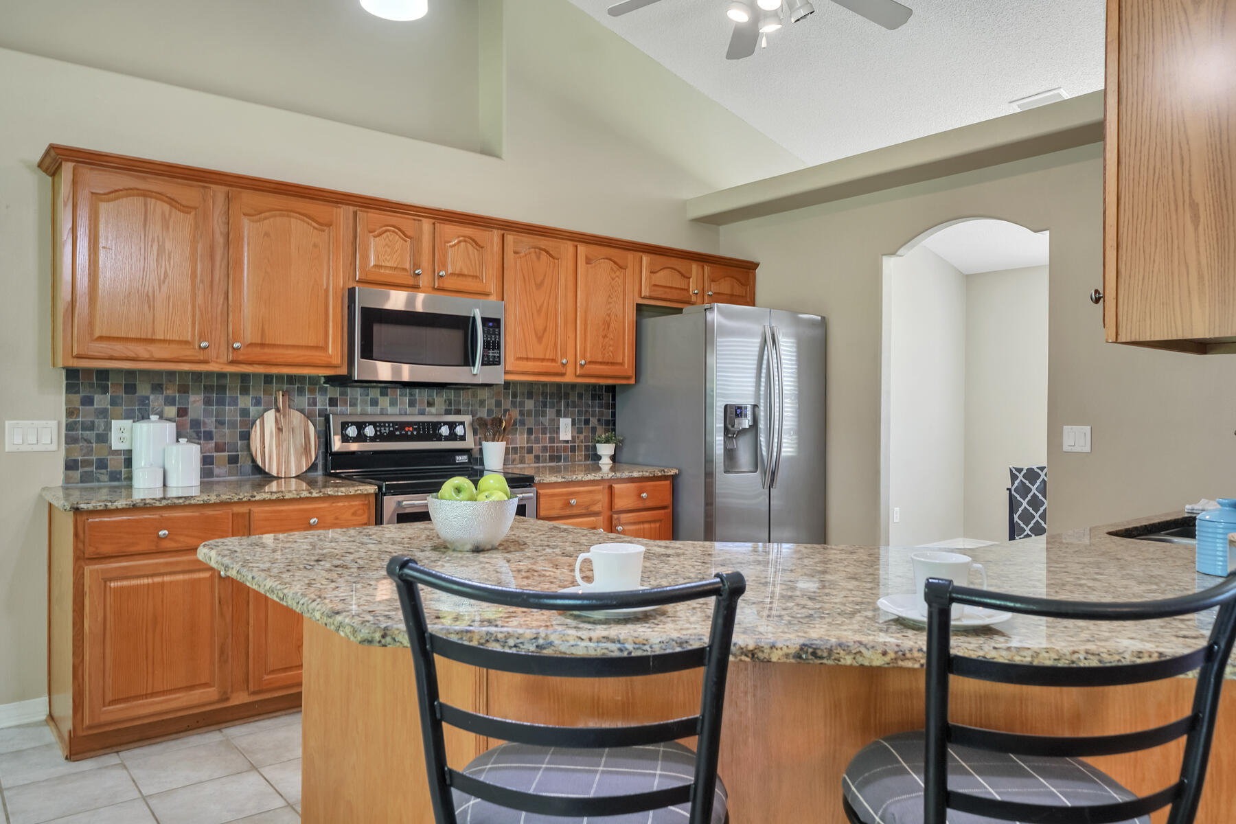 HOLLEY BY THE SEA - Residential