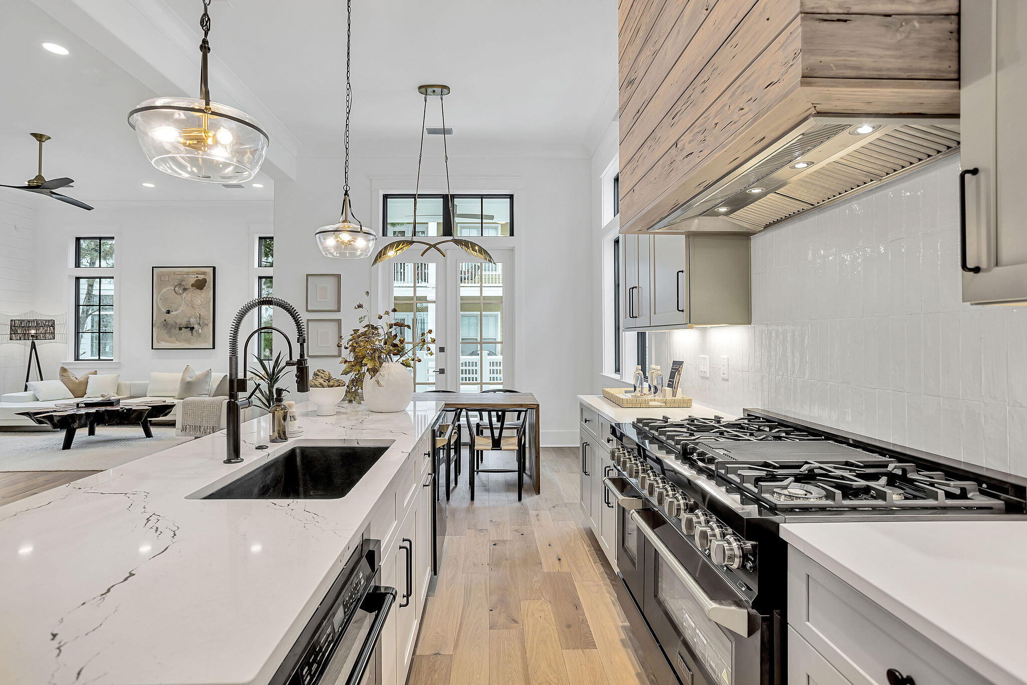 Grande Pointe - Residential
