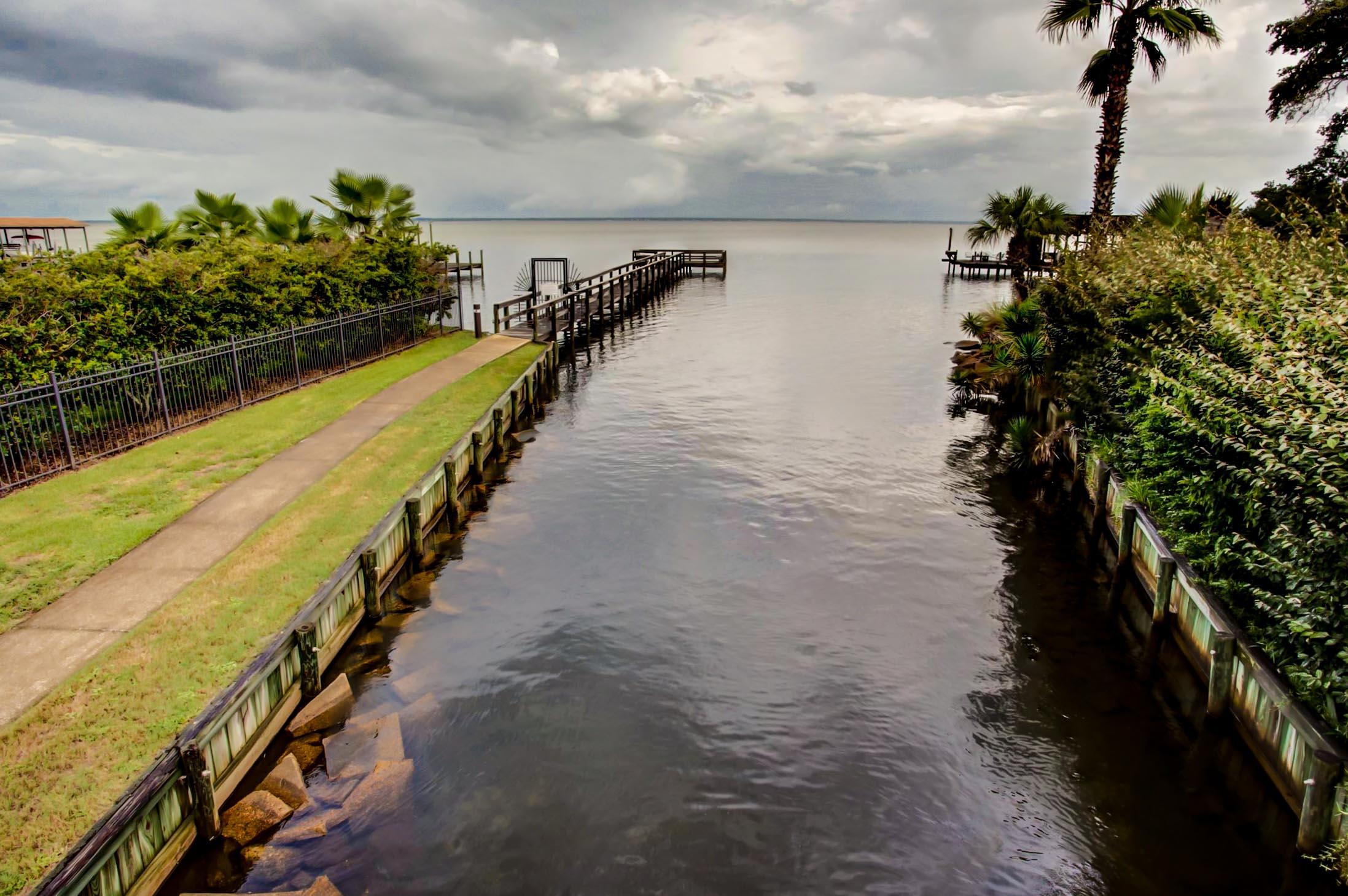 BAYSIDE - Residential